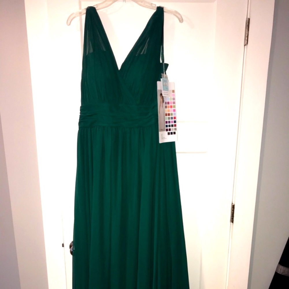 Mori Lee size 16 Emerald Green Bridesmaid Dress